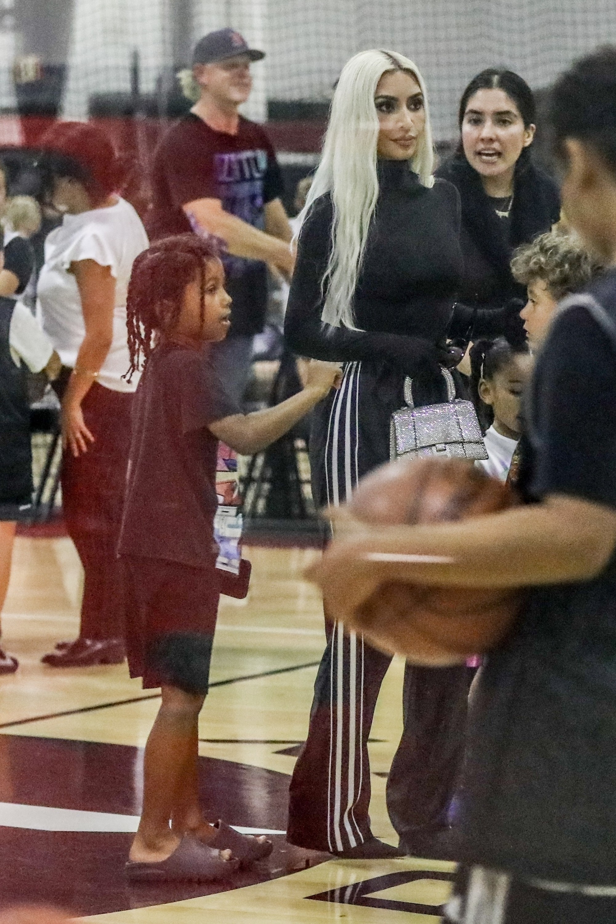 Access_Kardashian_002.jpg