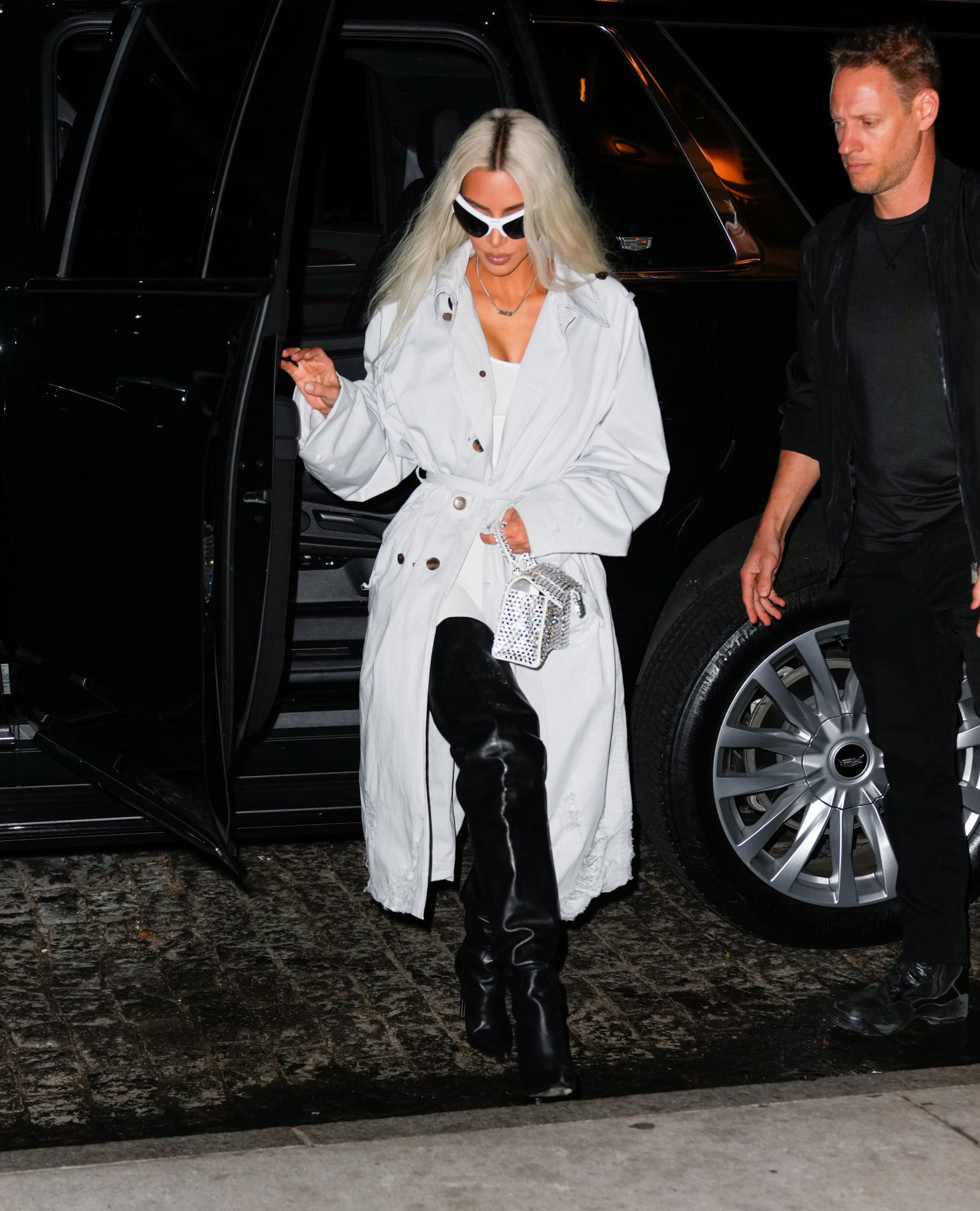 Access_Kardashian_001.jpg