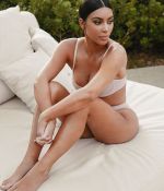 Access_Kardashian_012.jpg