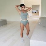 Access_Kardashian_002.jpg