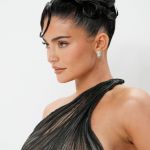 Access_Kardashian_001.jpg