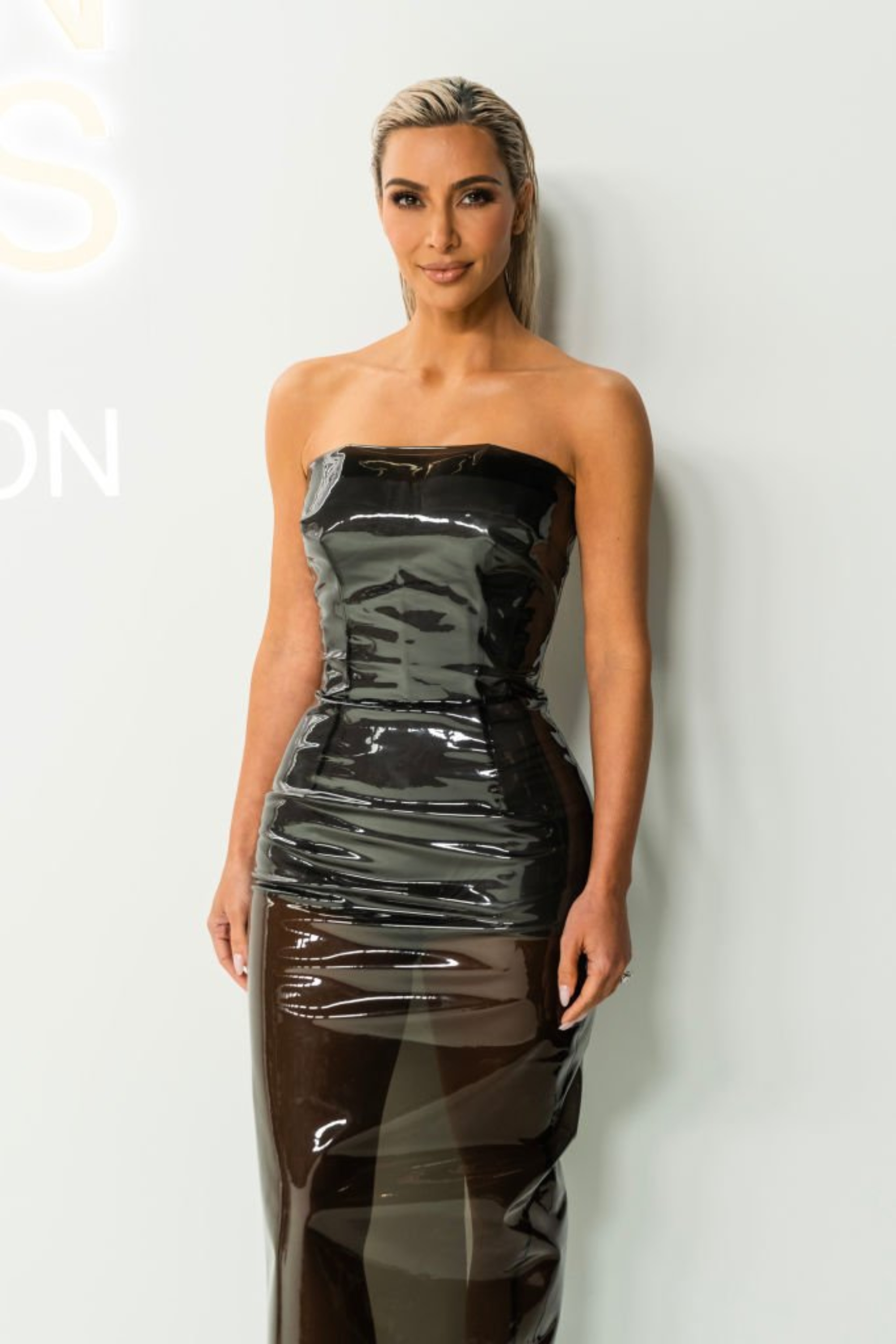 Access_Kardashian_120.jpg