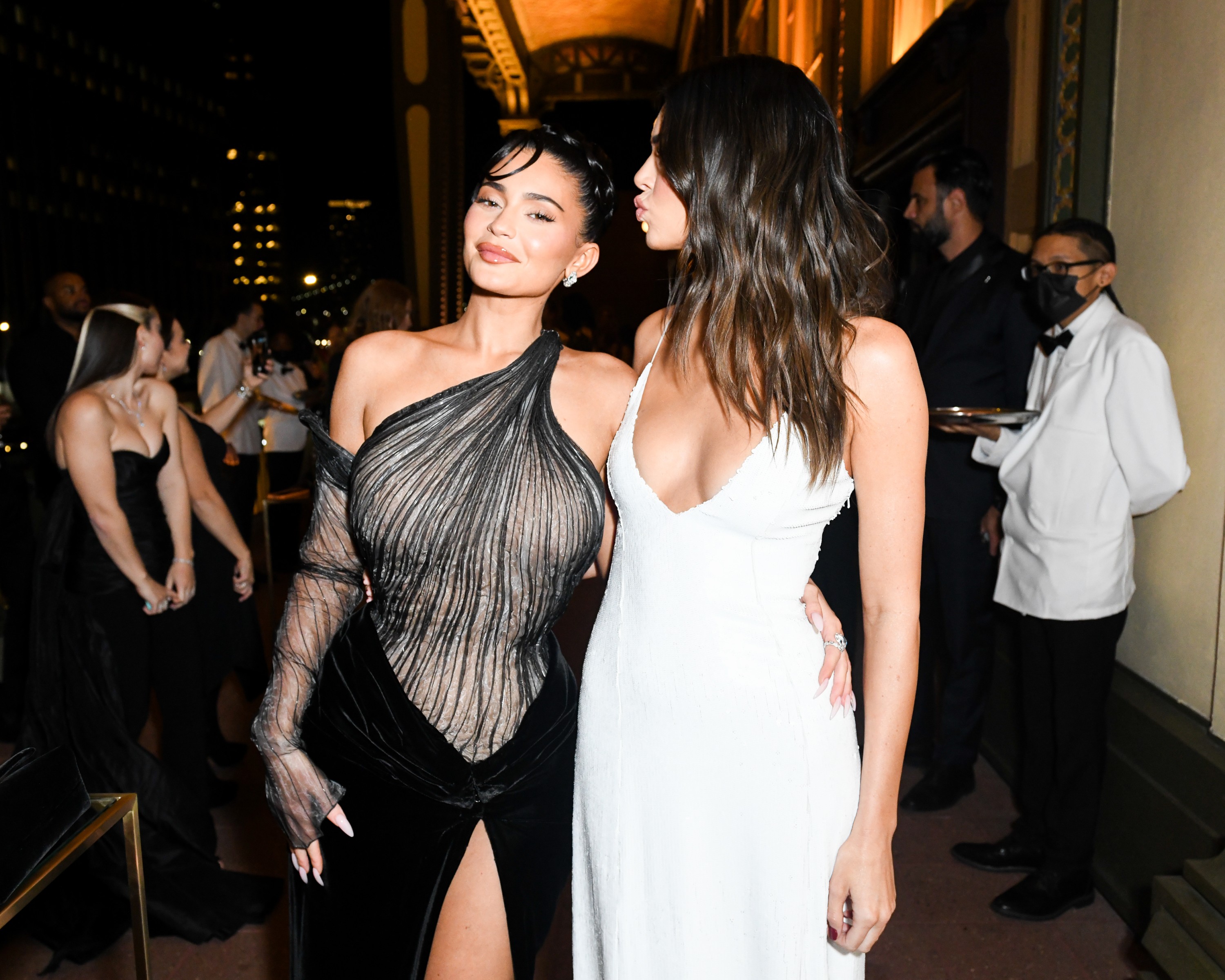 Access_Kardashian_003.jpg