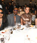 Access_Kardashian_24.jpg