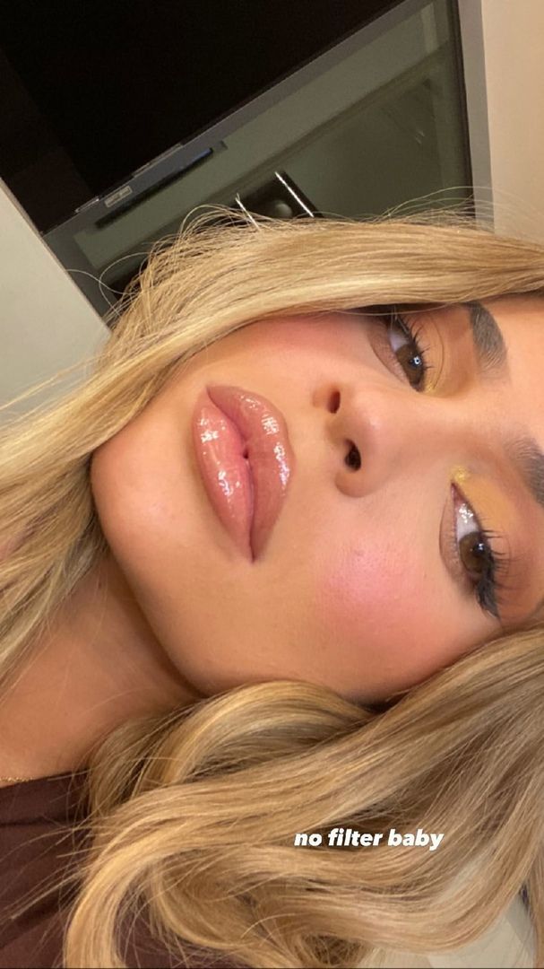 Access_Kardashian_210.jpg