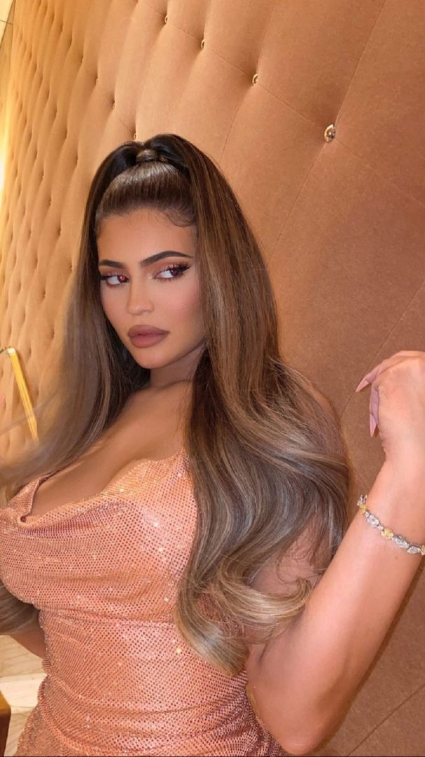 Access_Kardashian_215.jpg