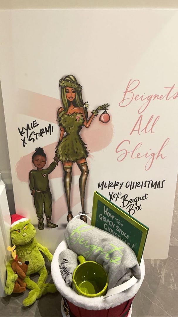 Access_Kardashian_229.jpg