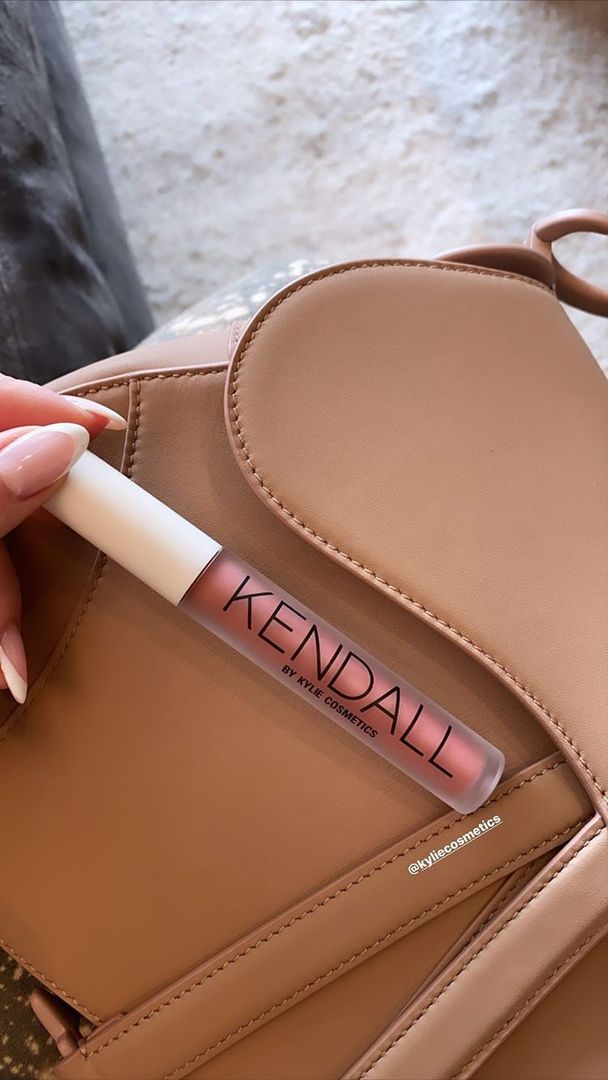 Access_Kardashian_493.jpg