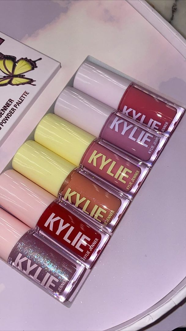 Access_Kardashian_551.jpg