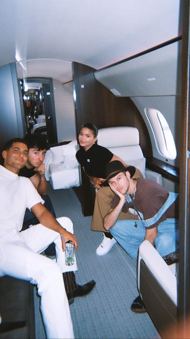 Access_Kardashian_584.jpg