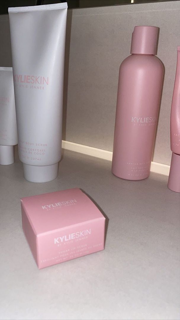 Access_Kardashian_609.jpg