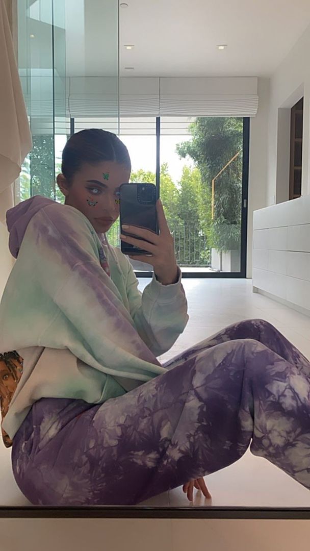 Access_Kardashian_629.jpg