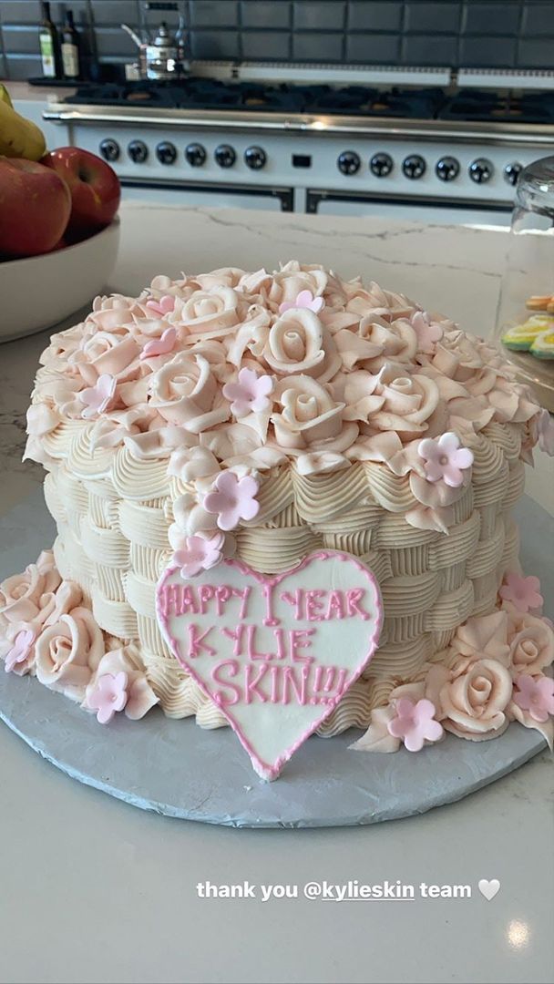 Access_Kardashian_657.jpg