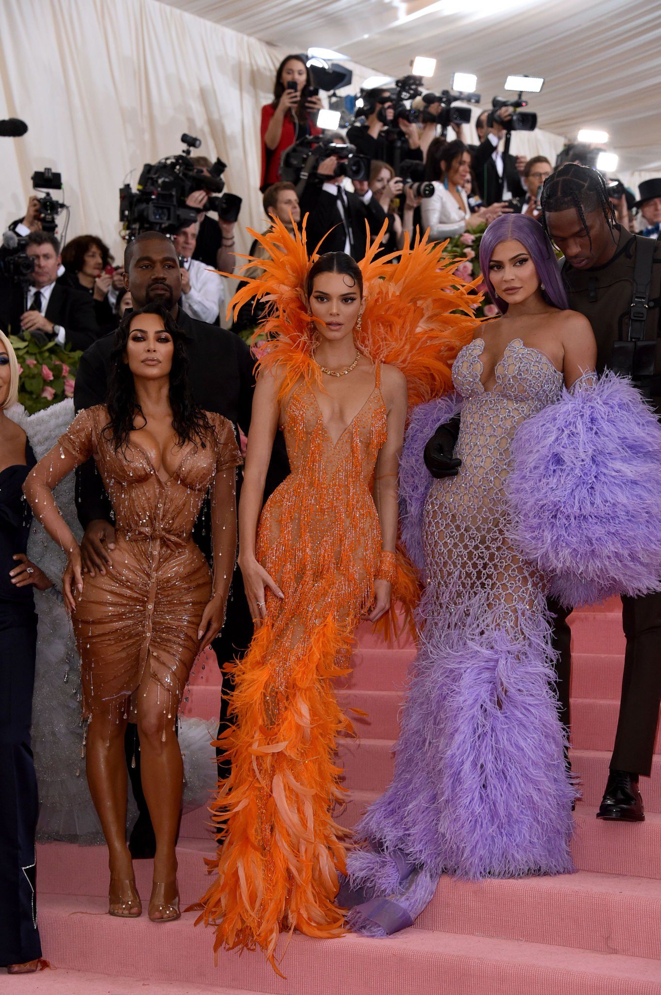 Access_Kardashian_140.jpg