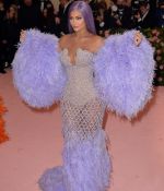 Access_Kardashian_0219.jpg