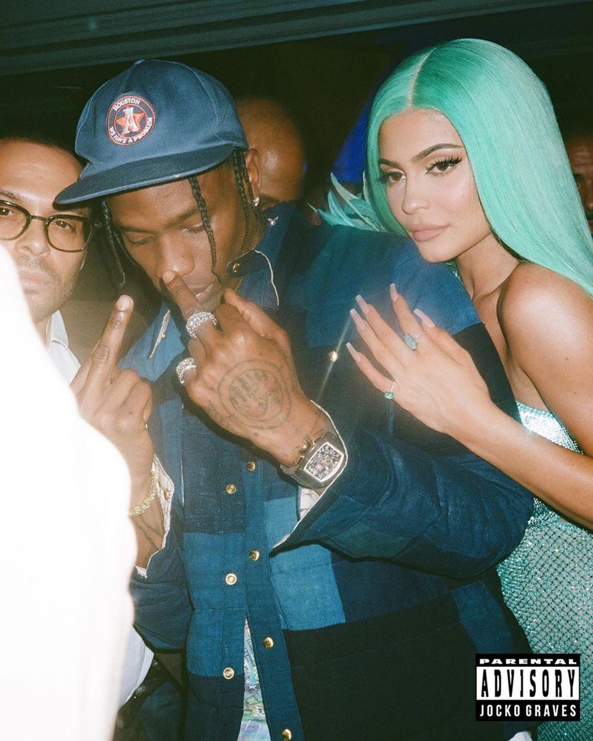 Access_Kardashian_005.jpg
