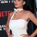 Access_Kardashian_129.jpg