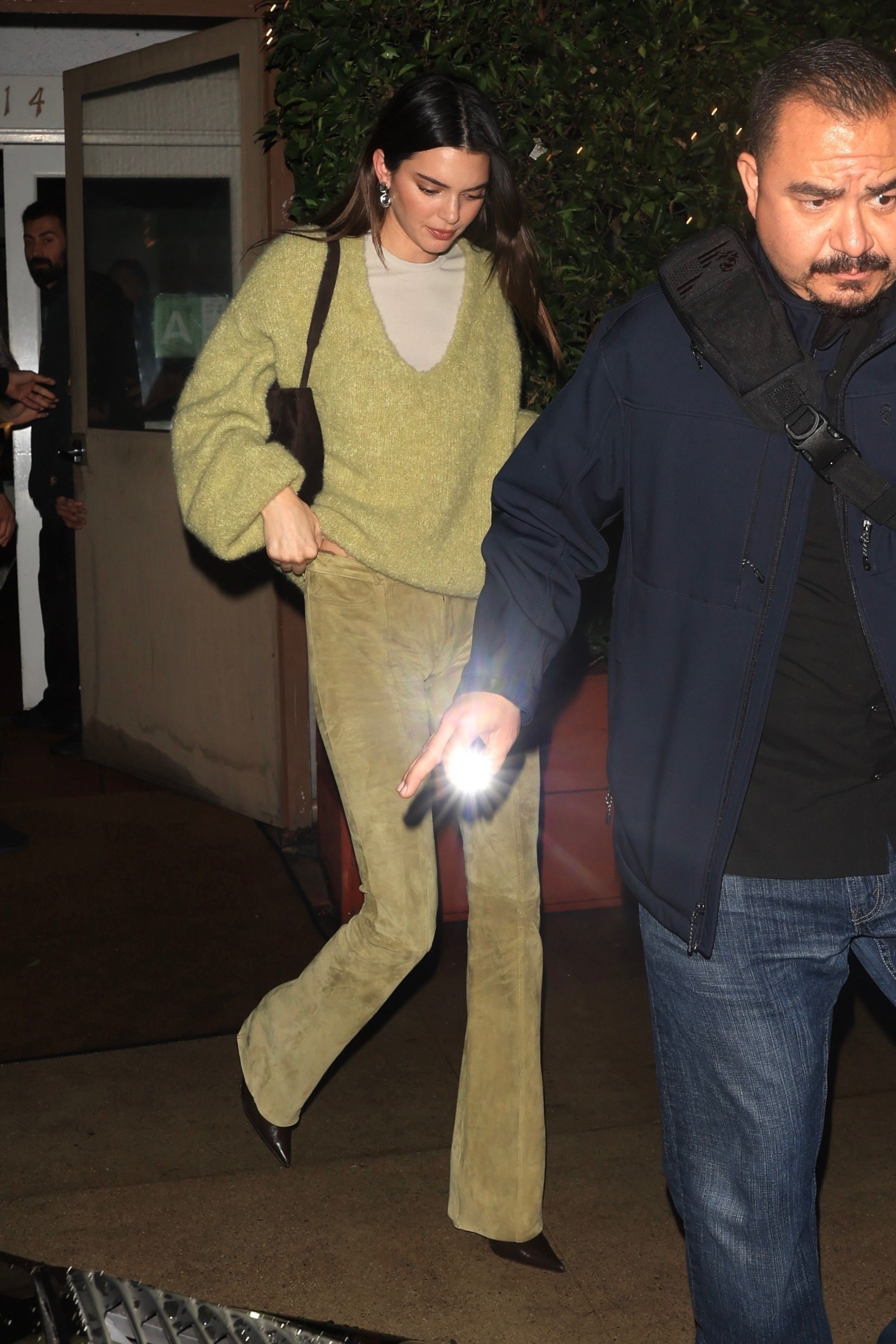 Access_Kardashian_004.jpg