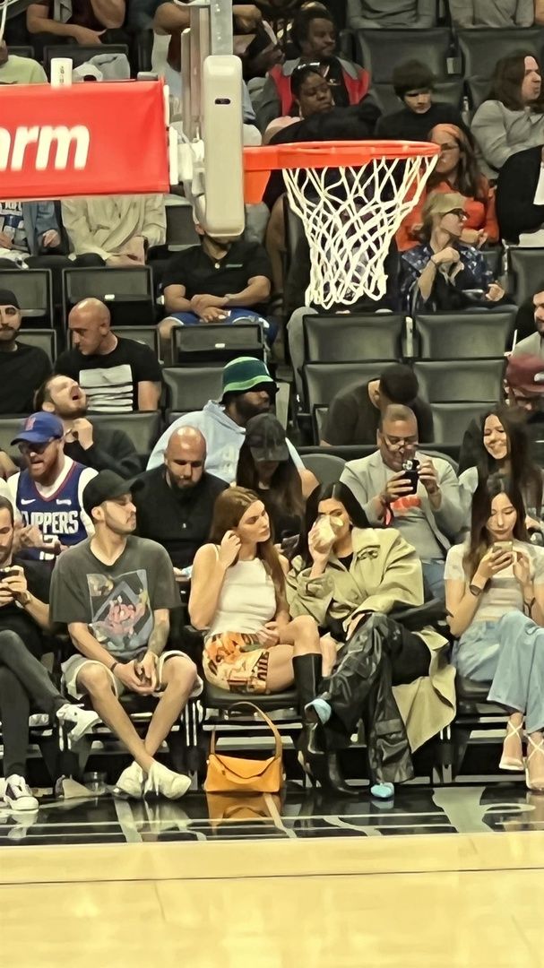 Access_Kardashian_031.jpg