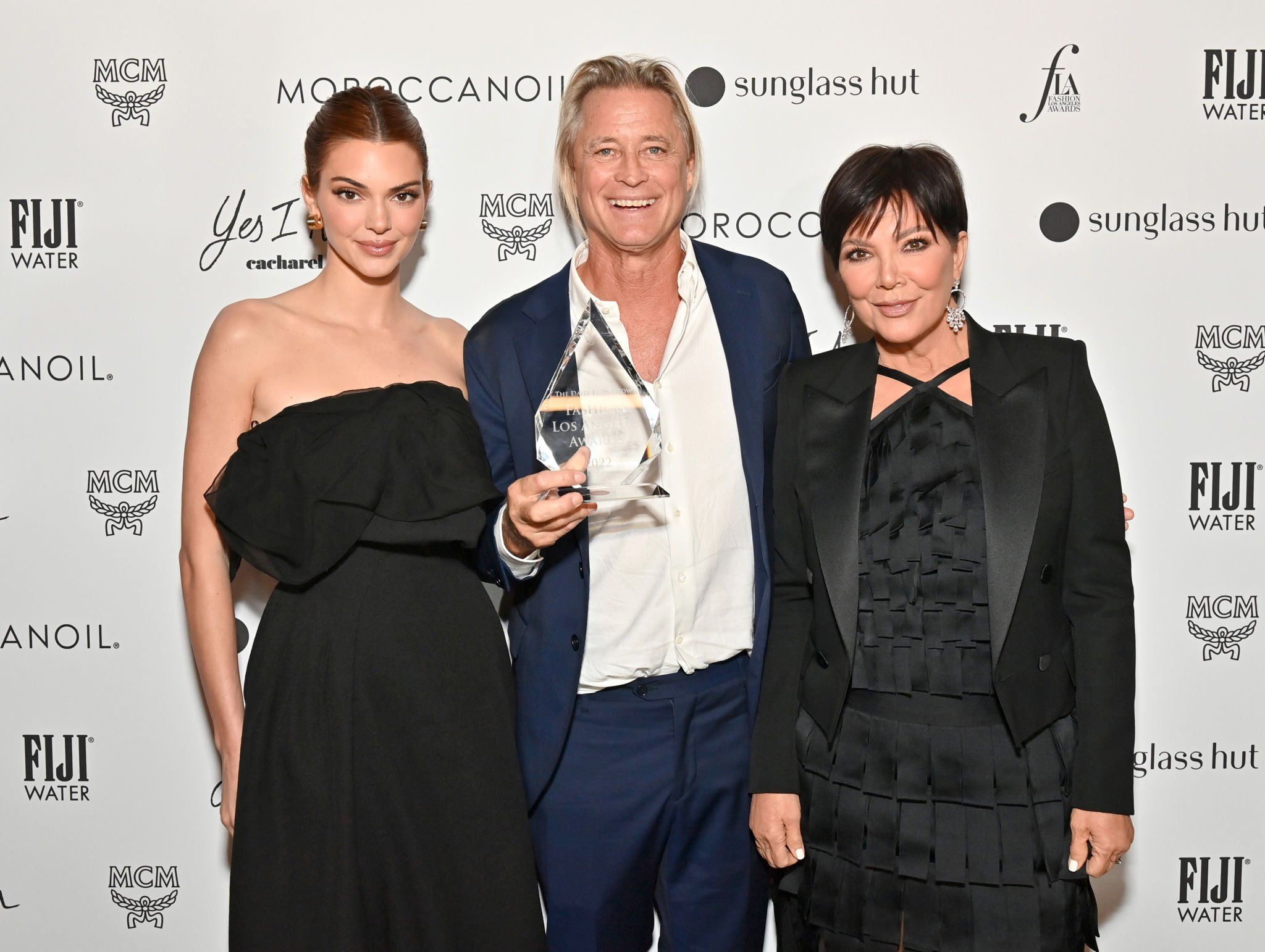 Access_Kardashian_001.jpg