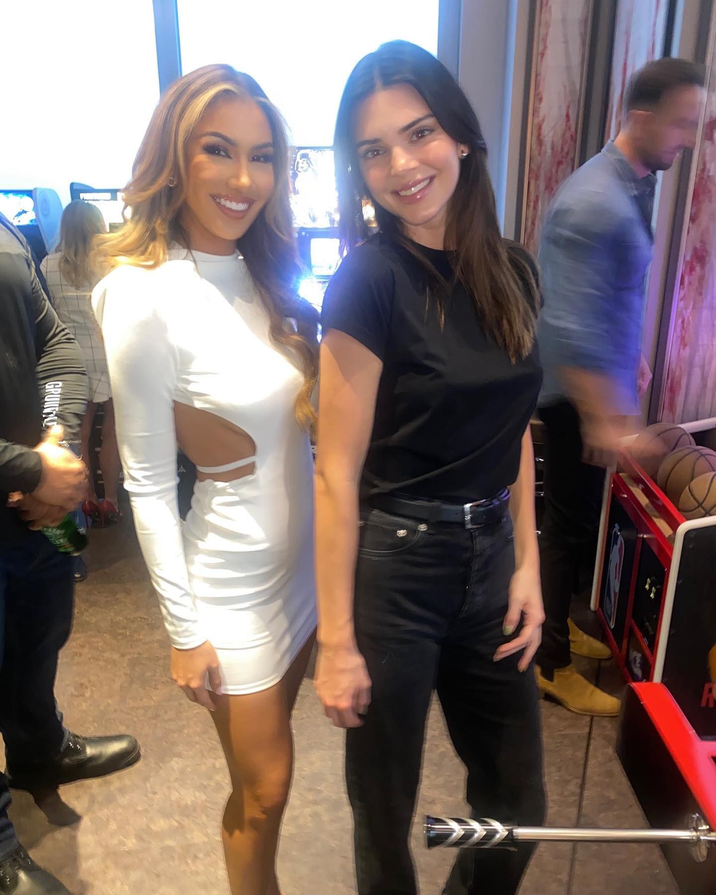 Access_Kardashian_003.jpg