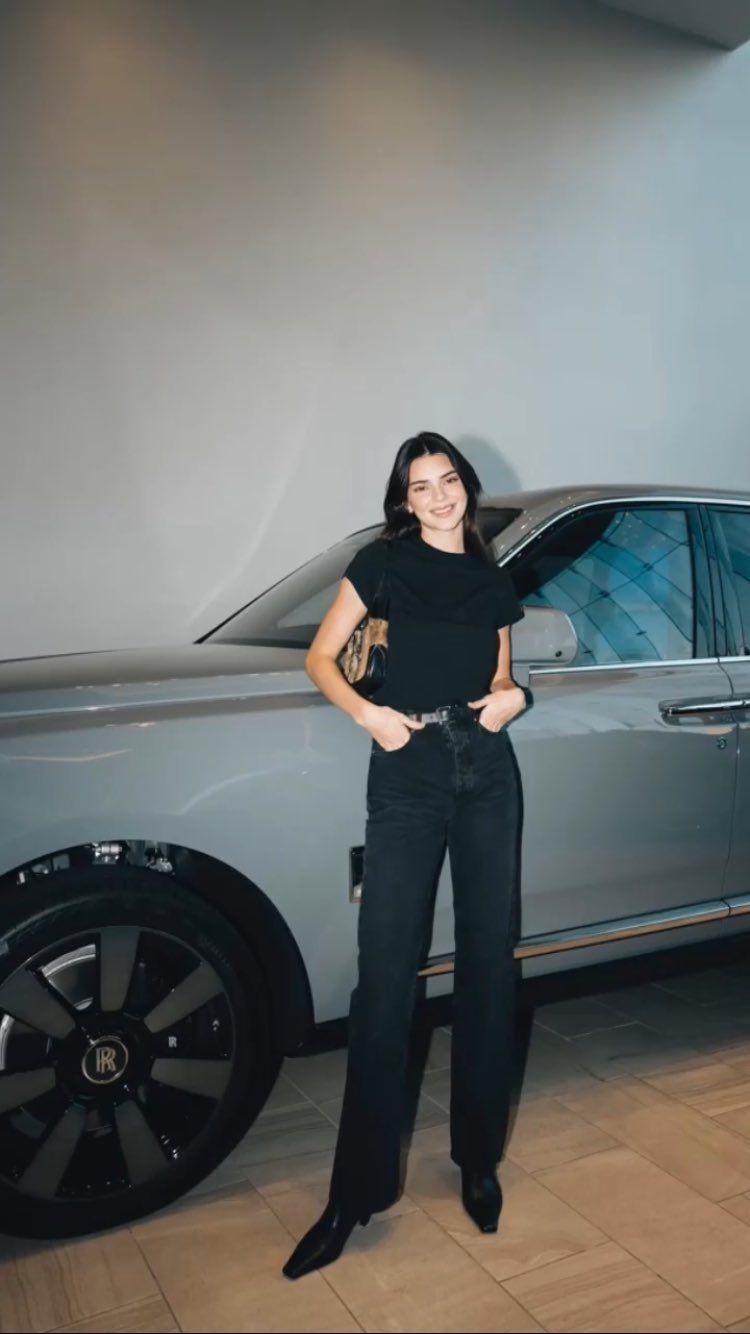 Access_Kardashian_002.jpg