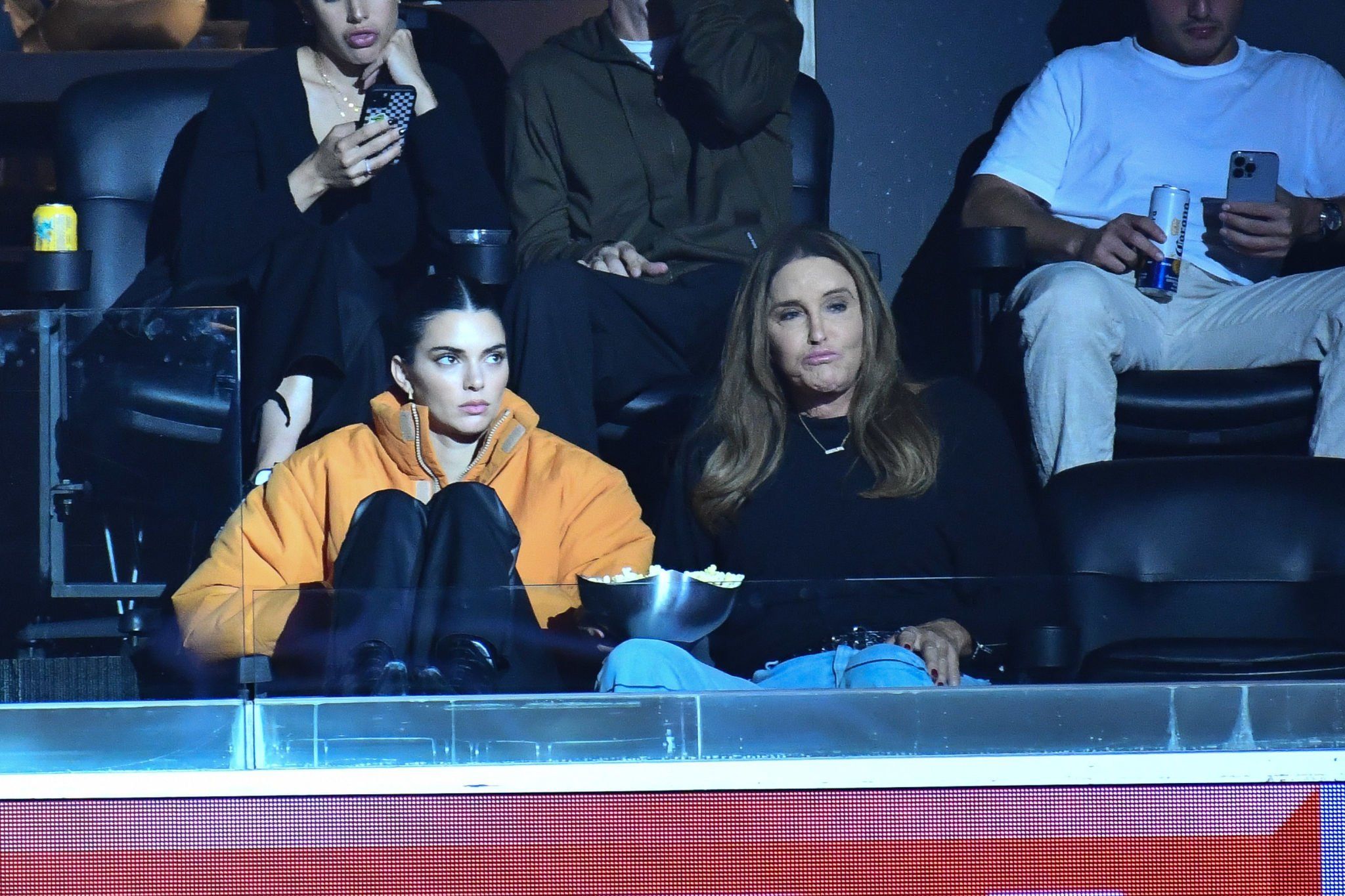 Access_Kardashian_002.jpg