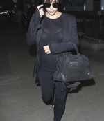 Access_Kardashian_001.jpg
