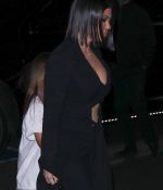 Access_Kardashian_001.jpg