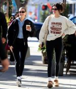 Access_Kardashian_003.jpg