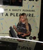 Access_Kardashian_021.jpg
