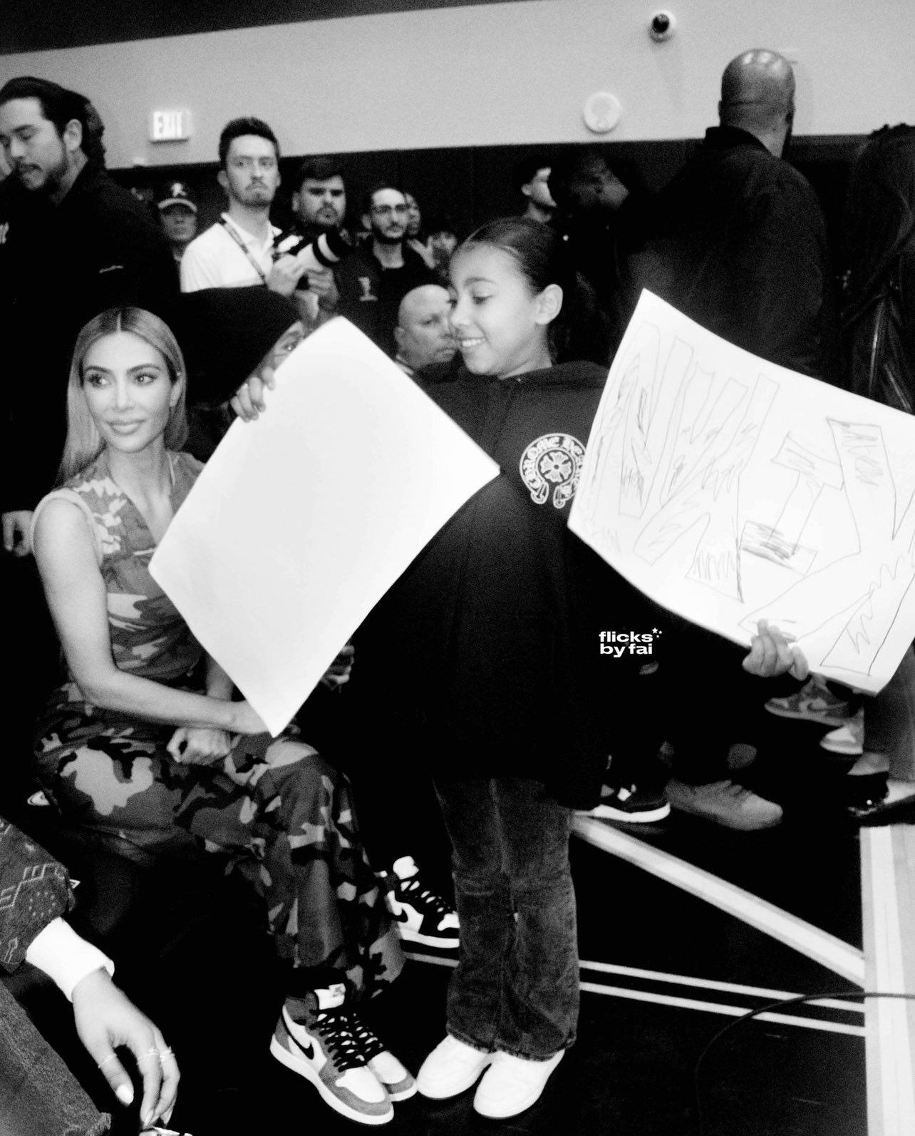 Access_Kardashian_004~0.JPG