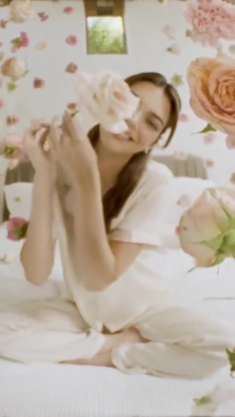 e9ULDzeF1eRNseam_0412.jpg