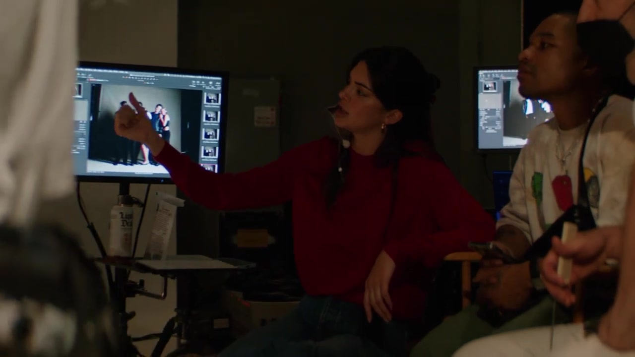 An_Inside_Look_Behind_the_Fall__22_Campaign_Directed_By_Kendall_3098.jpg