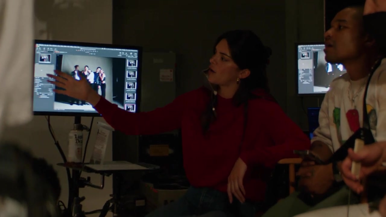 An_Inside_Look_Behind_the_Fall__22_Campaign_Directed_By_Kendall_3111.jpg