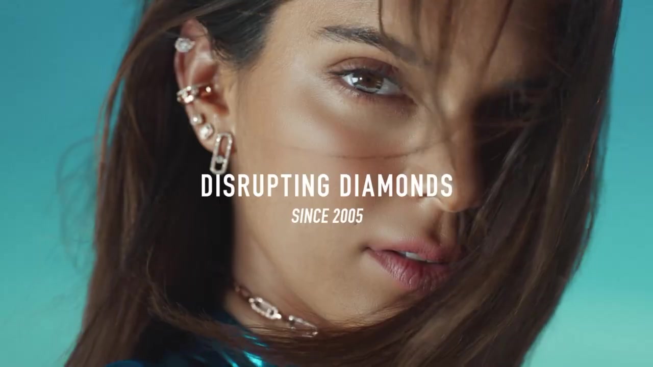 Kendall_Jenner_shines_as_the_new_face_of_Messika_campaign_hmnHs4blGUU_054.jpg