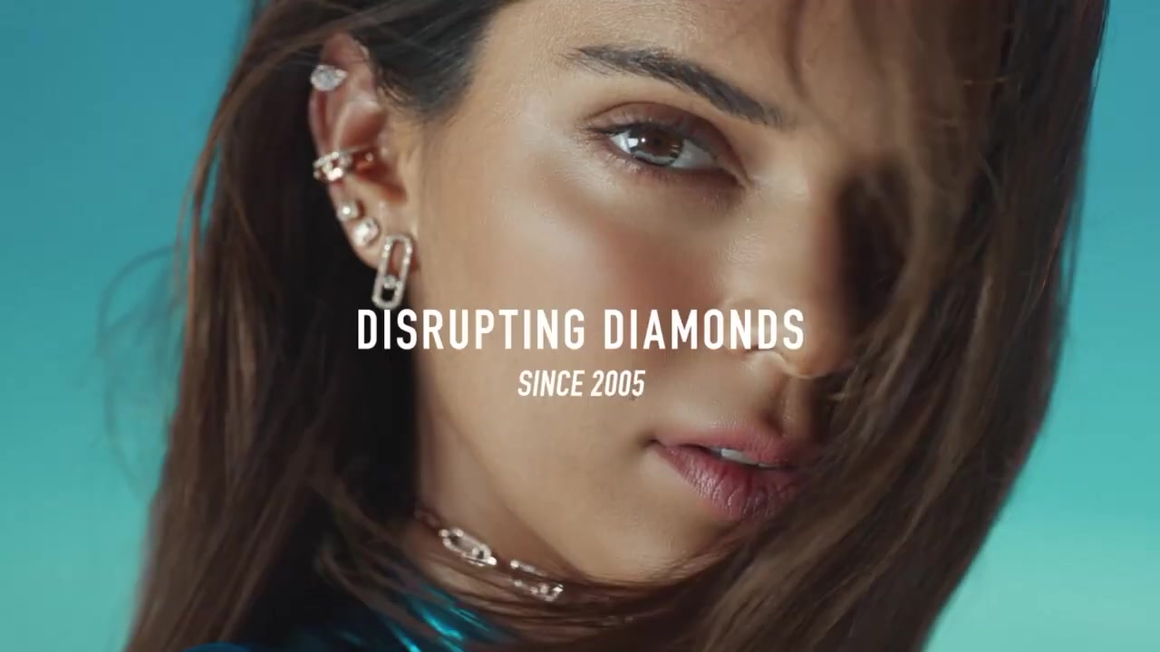 Kendall_Jenner_shines_as_the_new_face_of_Messika_campaign_hmnHs4blGUU_061.jpg