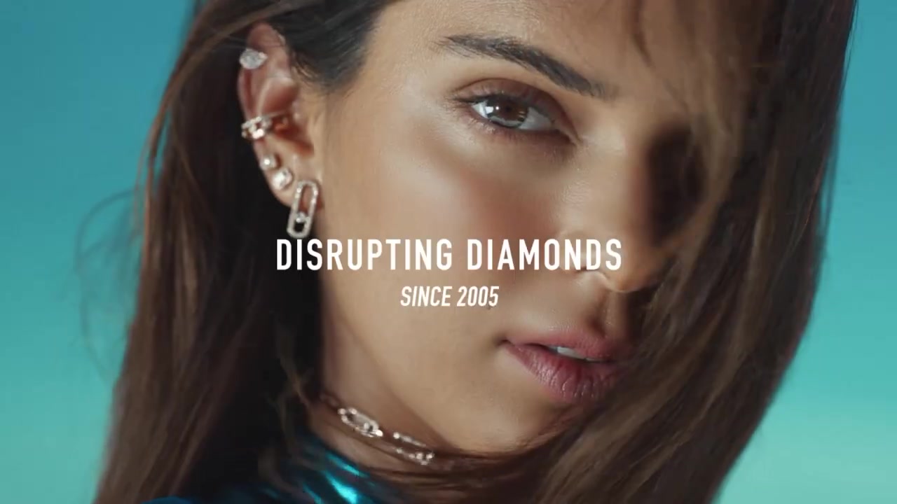 Kendall_Jenner_shines_as_the_new_face_of_Messika_campaign_hmnHs4blGUU_064.jpg