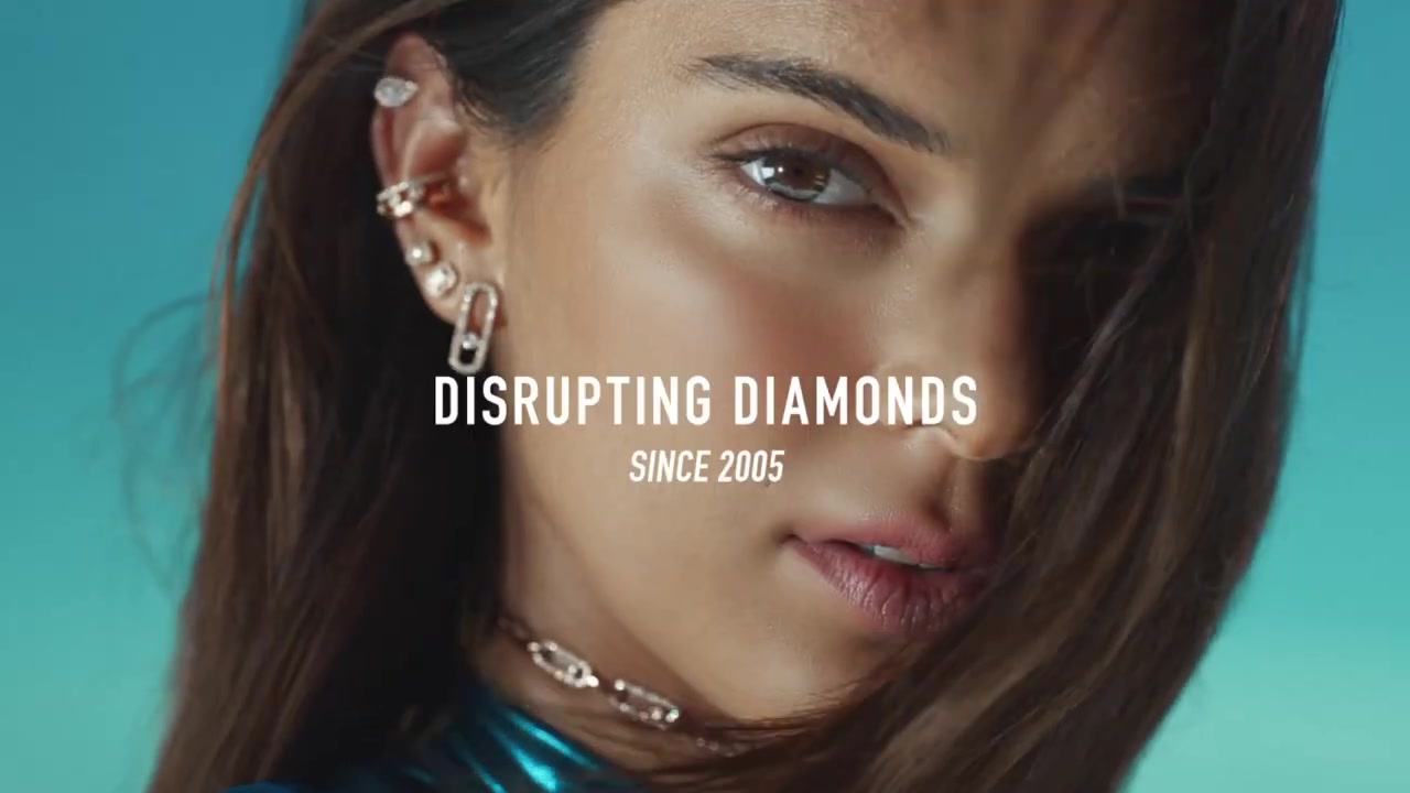 Kendall_Jenner_shines_as_the_new_face_of_Messika_campaign_hmnHs4blGUU_068.jpg