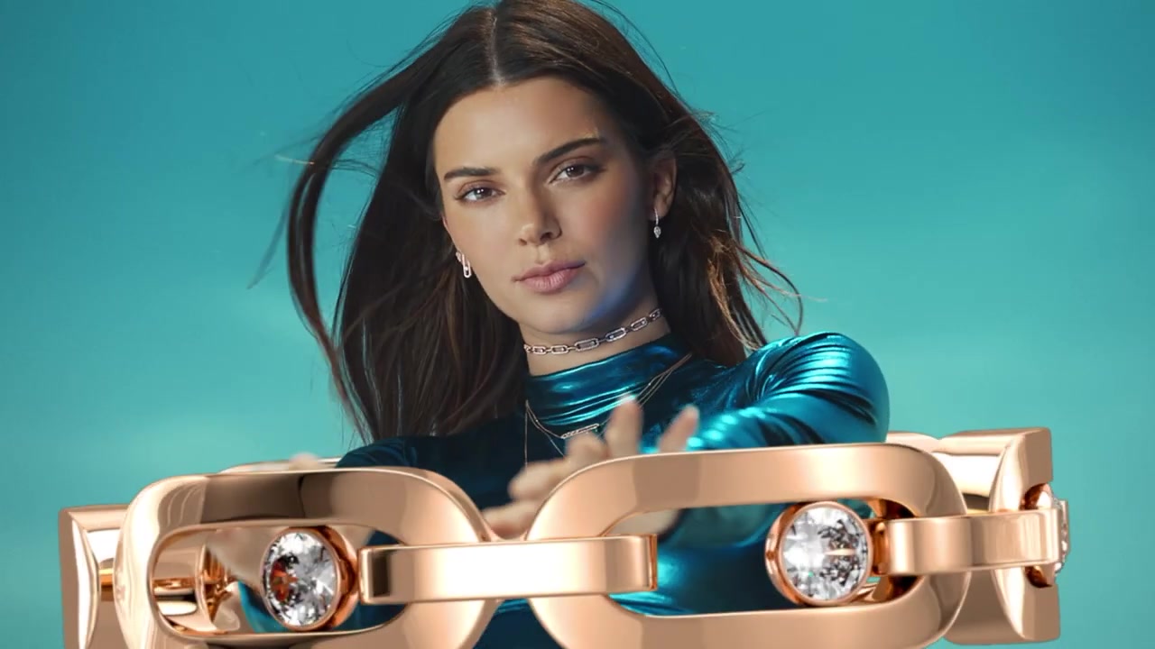 Kendall_Jenner_shines_as_the_new_face_of_Messika_campaign_hmnHs4blGUU_143.jpg
