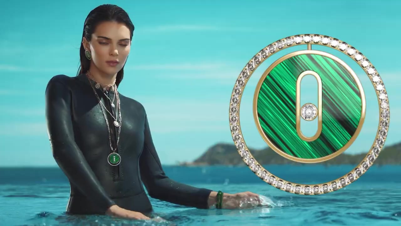 Kendall_Jenner_shines_as_the_new_face_of_Messika_campaign_hmnHs4blGUU_334.jpg