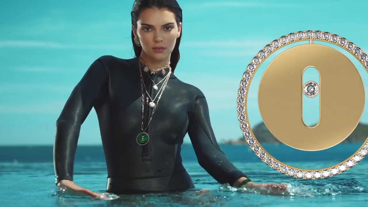 Kendall_Jenner_shines_as_the_new_face_of_Messika_campaign_hmnHs4blGUU_416.jpg
