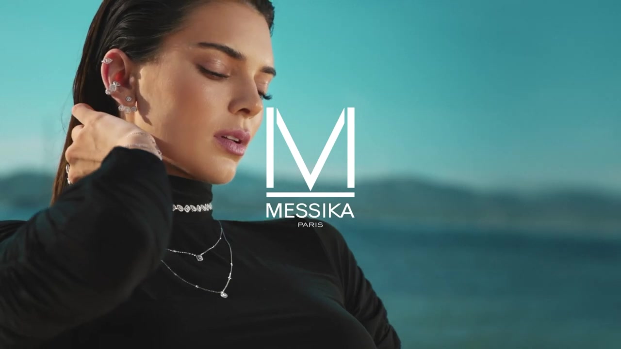 Kendall_Jenner_-_Move_Classic_Collection_5Bd5CKPGcYOrc5D_018.jpg