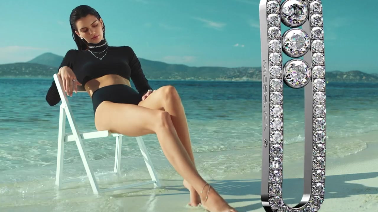 Kendall_Jenner_-_Move_Classic_Collection_5Bd5CKPGcYOrc5D_341.jpg
