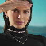Kendall_Jenner_-_Move_Classic_Collection_5Bd5CKPGcYOrc5D_123.jpg