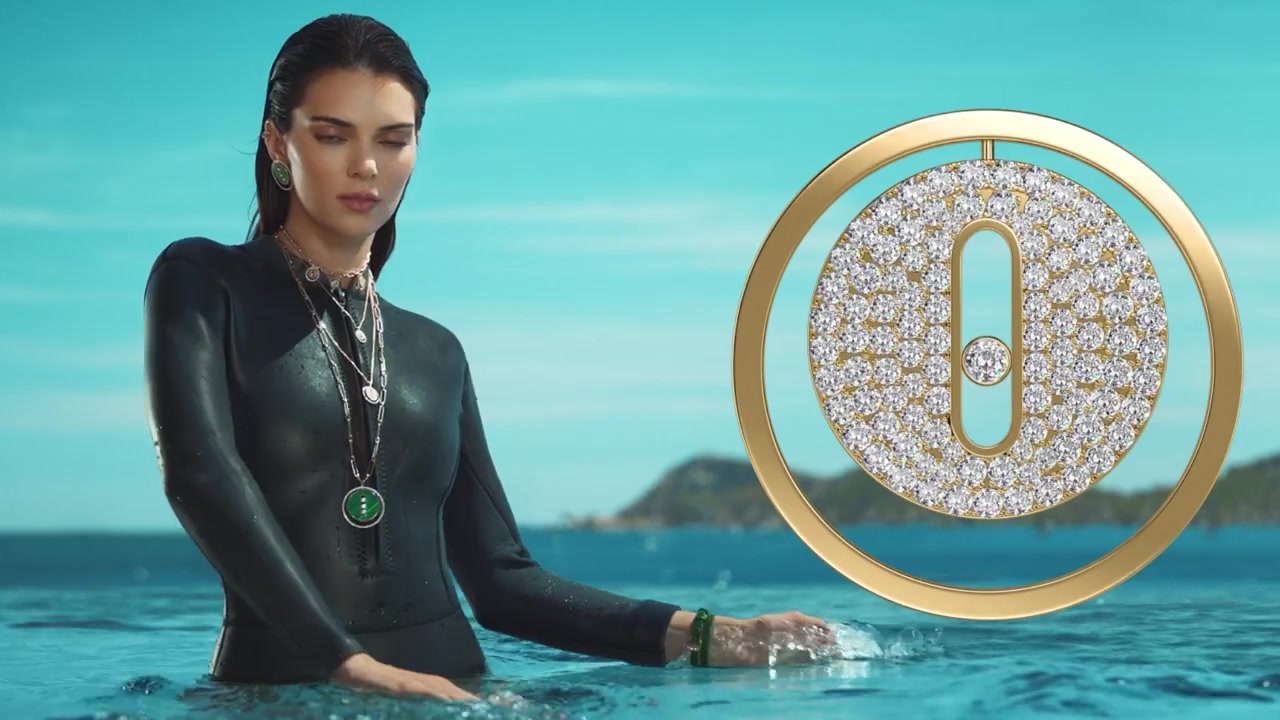 Kendall_Jenner_-_Lucky_Move_Collection_5BrXSvacGwsT45D_129.jpg