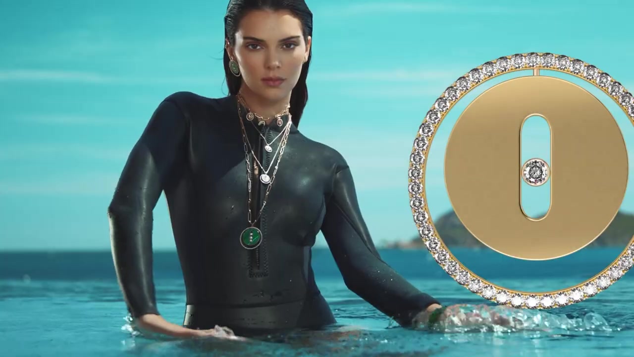 Kendall_Jenner_-_Lucky_Move_Collection_5BrXSvacGwsT45D_183.jpg