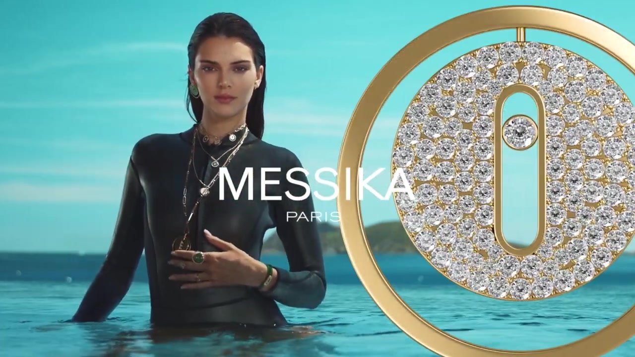 Kendall_Jenner_-_Lucky_Move_Collection_5BrXSvacGwsT45D_393.jpg