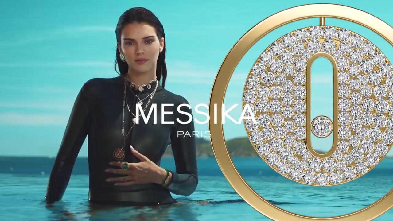 Kendall_Jenner_-_Lucky_Move_Collection_5BrXSvacGwsT45D_429.jpg