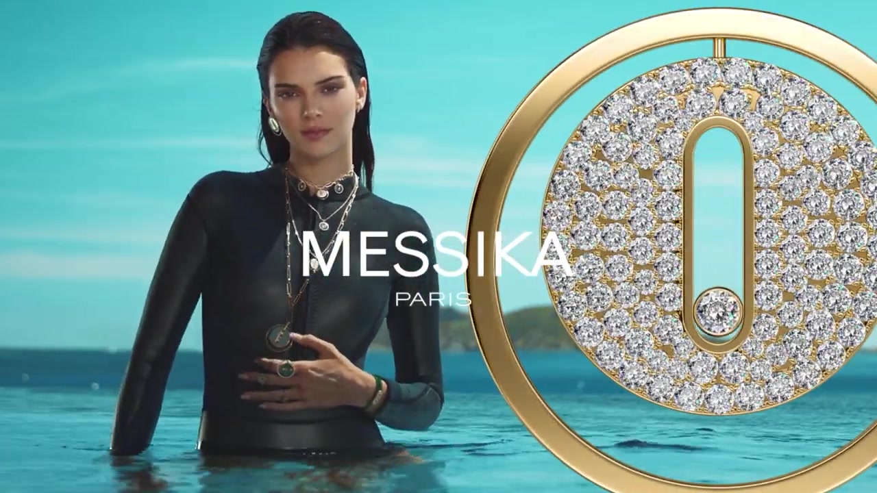 Kendall_Jenner_-_Lucky_Move_Collection_5BrXSvacGwsT45D_446.jpg